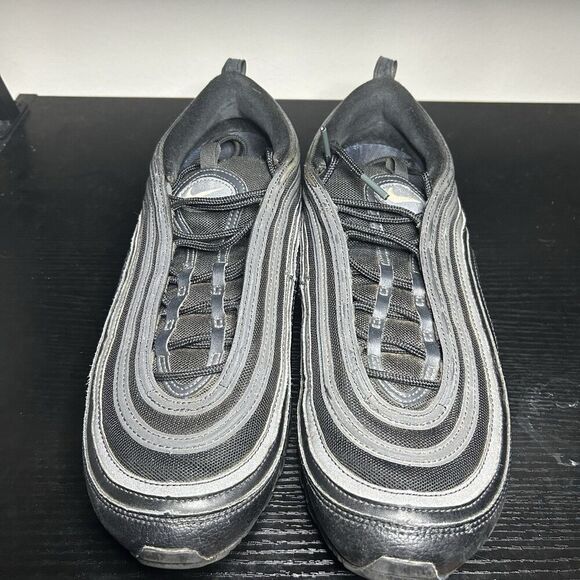 Nike Men's Black Air Max Sneakers - Picture 7 of 13